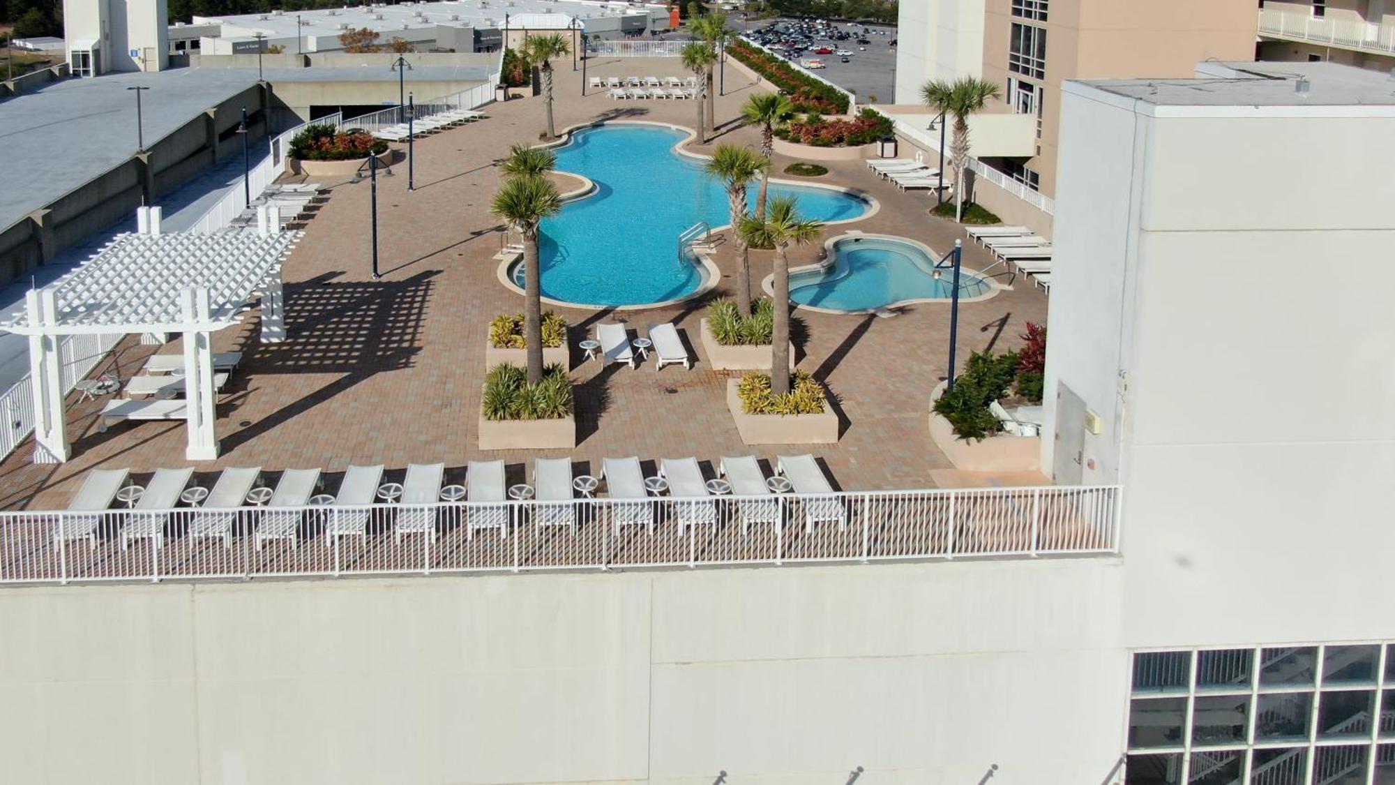 Coast Is Clear At Laketown Wharf #1225 By Nautical Holiday home